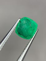 0.86ct Cushion Cut Panjshir Emerald – Elegant Faceted Green Gemstone - Image 4