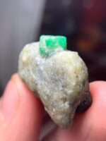 A Rich Green Gem: The 52.80-Carat Swat Emerald Specimen - Image 5