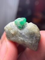 A Rich Green Gem: The 52.80-Carat Swat Emerald Specimen - Image 7
