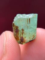 12.35ct Laghman Emerald – A Natural Treasure in Compact Brilliance - Image 9
