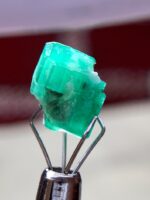 3.83 ct Emerald Crystal from Swat – The Deep Green Treasure of the Mountains