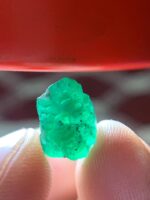 3.80 ct Natural Emerald Crystal — Swat Valley, Pakistan - Image 13