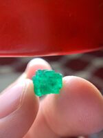 3.80 ct Natural Emerald Crystal — Swat Valley, Pakistan - Image 4