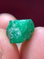 8.25 ct Swat Emerald Crystal (11.35 × 10.61 × 8.62 mm) – Vibrant Raw Green Beryl from the Mountains of Pakistan - Image 6