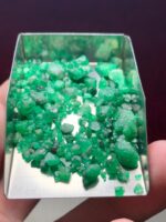 Deep Color, Strong Form: A 49.60ct Swat Emerald Rough Lot with Natural Presence - Image 9