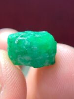 8.25 ct Swat Emerald Crystal (11.35 × 10.61 × 8.62 mm) – Vibrant Raw Green Beryl from the Mountains of Pakistan - Image 9