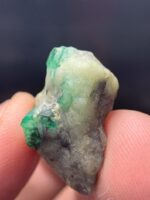 Exquisite 22.93ct Swat Emerald Specimen - Image 5