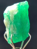 9.04ct Swat Emerald Crystal: Pure Green Beryl in Natural Form - Image 7