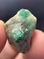 Exquisite 22.93ct Swat Emerald Specimen - Image 7