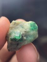 Exquisite 22.93ct Swat Emerald Specimen - Image 10