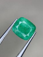 The Majesty of a 1.62ct Faceted Panjshir Emerald - Image 5