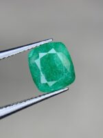 The Majesty of a 1.62ct Faceted Panjshir Emerald - Image 6