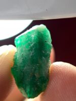 Rare 11.85ct Swat Emerald Crystal – Natural Beauty from Pakistan - Image 8