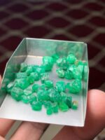 38.25 Carat Emerald Rough Lot from Swat Valley - Image 8