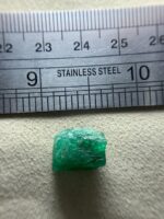 9.04ct Swat Emerald Crystal: Pure Green Beryl in Natural Form - Image 10