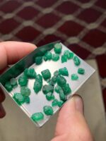 39.00 Carat Emerald Rough Lot from Swat Valley - Image 6