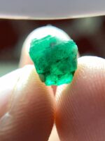 2.07ct Swat Emerald Crystal — A Lush Green Gem from Pakistan’s Emerald Valley - Image 8