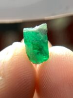 1.80ct Swat Emerald Crystal – Natural Green Gemstone, Pakistan - Image 3