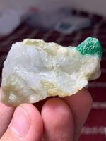A Majestic 247-Carat Swat Emerald Specimen - Image 7