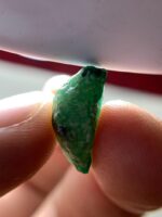 9.37ct Swat Emerald Crystal: A Collector’s Centerpiece - Image 8