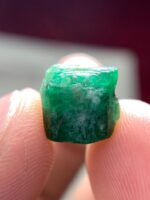 6.07ct Swat Emerald Crystal – Natural Green Beauty from Pakistan - Image 10