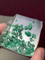 30.30ct Swat Emerald Rough Lot: Natural Beauty in Every Facet of Green - Image 2