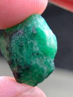 17.43ct Swat Emerald Crystal: Deep Green Natural Beryl - Image 3