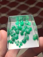 36.20 Carat Swat Emerald Rough Lot - Image 2