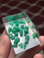 36.20 Carat Swat Emerald Rough Lot - Image 6