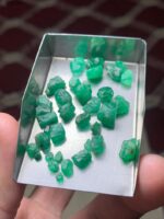 36.20 Carat Swat Emerald Rough Lot - Image 7