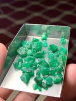 38.30 Carat Swat Emerald Rough Lot – Broad Face, Natural Character - Image 8