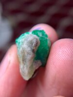 A 21.74-Carat Swat Emerald Specimen: A Compact Treasure of Deep Green Beauty - Image 5