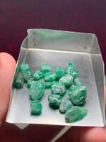 33.65 ct Emerald Rough Lot from Swat: A Collector’s Cache of Untouched Green - Image 8