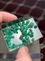 Rare 38.30 Ct Rough Emerald Lot – Natural Swat Valley Lot - Image 14