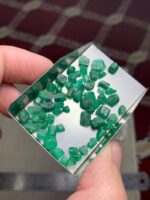 Rare 38.30 Ct Rough Emerald Lot – Natural Swat Valley Lot - Image 9