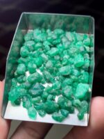 Exploring a 64.45 Carat Swat Emerald Rough Lot: Precision Size, Natural Appeal - Image 11