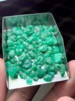 Exploring a 64.45 Carat Swat Emerald Rough Lot: Precision Size, Natural Appeal - Image 7