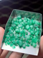 Impressive 55.25 ct Emerald Rough from Swat - Image 11