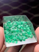 Impressive 55.25 ct Emerald Rough from Swat - Image 3