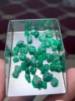 38.03ct Swat Emerald Rough Lot – A Generous Portion of Nature’s Green Treasure - Image 14