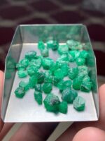 38.03ct Swat Emerald Rough Lot – A Generous Portion of Nature’s Green Treasure - Image 5
