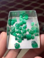 Unveiling Swat Emeralds: 37.45 Carat Rough Lot - Image 9