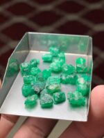 34.75 Carat Emerald Rough Lot from Swat - Image 6
