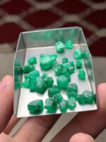 35.57 Ct Natural Emerald Rough Lot from Swat – 8.47 × 8.37 × 6.12 mm - Image 4
