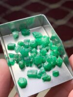 41.45 Carat Swat Emerald Rough Lot – Natural Pakistani Emerald Material - Image 9