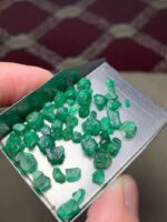 41.45 Carat Swat Emerald Rough Lot – Natural Pakistani Emerald Material - Image 10