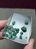29.90ct Swat Emerald Rough Lot: Natural Green Crystals with Excellent Form - Image 4