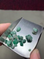 29.90ct Swat Emerald Rough Lot: Natural Green Crystals with Excellent Form - Image 7