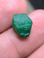 Swat’s Green Jewel: A 5.27ct Emerald Crystal in Natural Perfection - Image 8