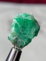 Swat Emerald Crystal – 7.495ct Untreated Green Gemstone - Image 6